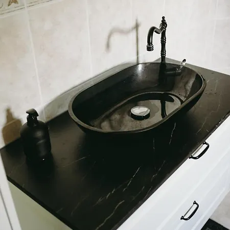 House * Картепе